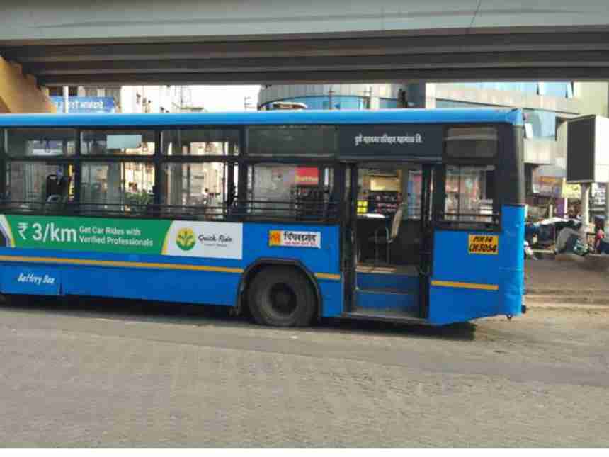 चिंचवडमध्ये बसचा टायर फुटल्याने महिला प्रवासी जखमी