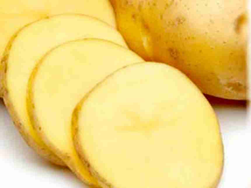 बटाट्याचा रस पिण्याचे  फायदे