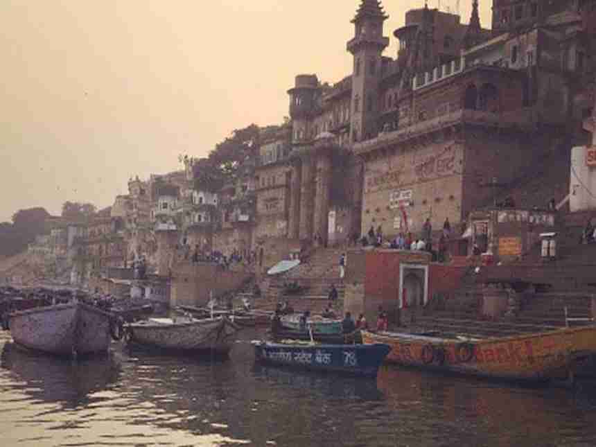 Pakistan-based LeT plotting major attack  Varanasi: Sources