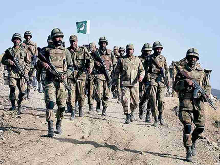 पाकिस्तान ने LoC पर 100 SSG कमांडो तैनात किए, भारतीय सेना पूरी तरह अलर्ट