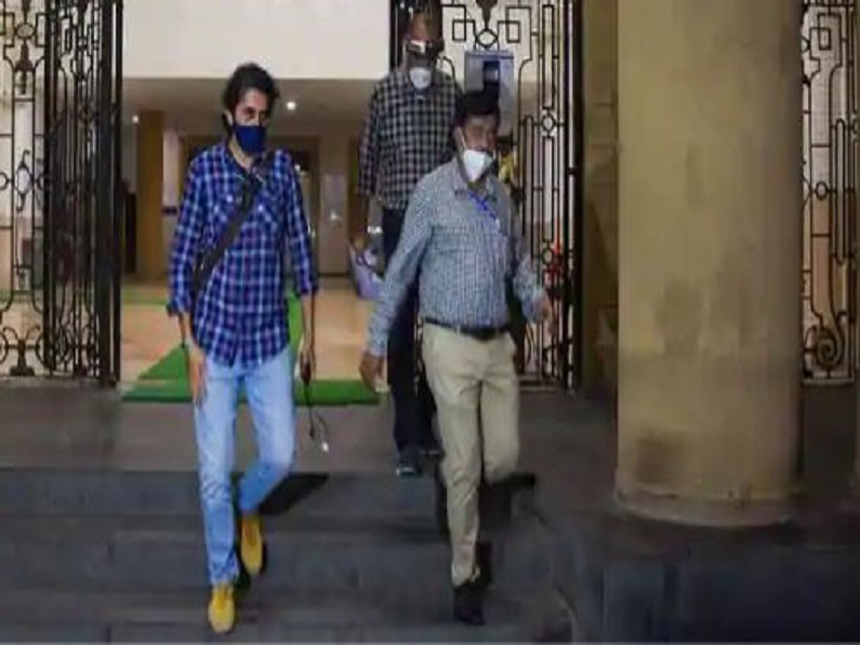 TRP scam | मुंबई पोलिसांची मोठी कारवाई, रिपब्लिक चॅनेलच्या सीईओंना अटक
