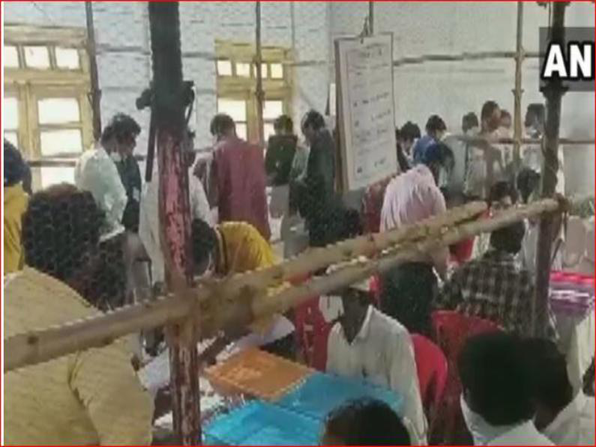 Karnataka Gram Panchyat Election Result:कर्नाटकातील 72 हजार ग्रामपंचायतींचा निकाल; भाजपची मोठी आघाडी